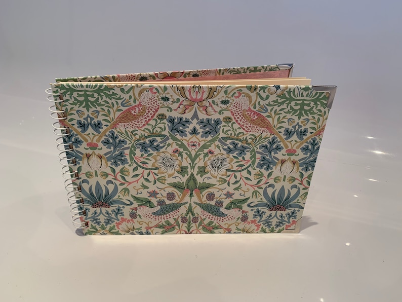 Photo album William Morris