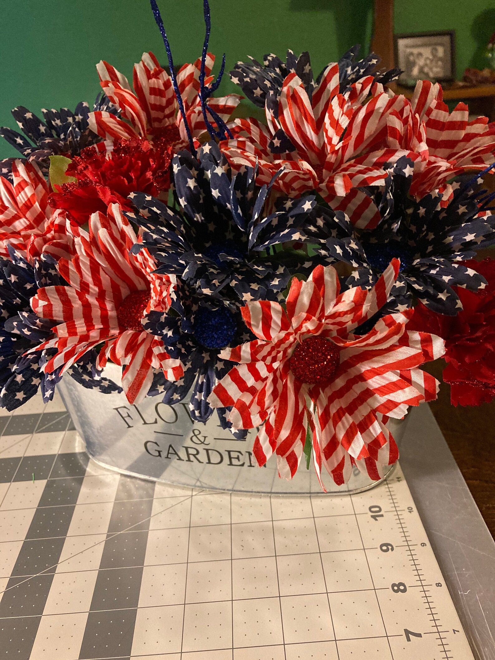 Independence Day flower arrangement. 4th of July patriotic Etsy