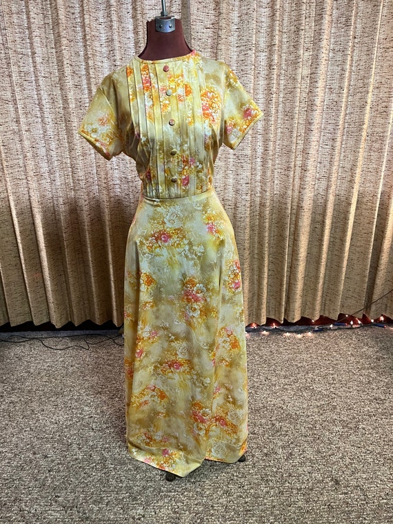 Pretty 70s floral maxi dress creamy yellow long d… - image 7