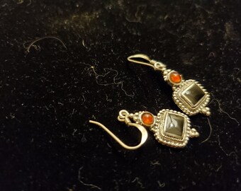 Silver and onyx earrings