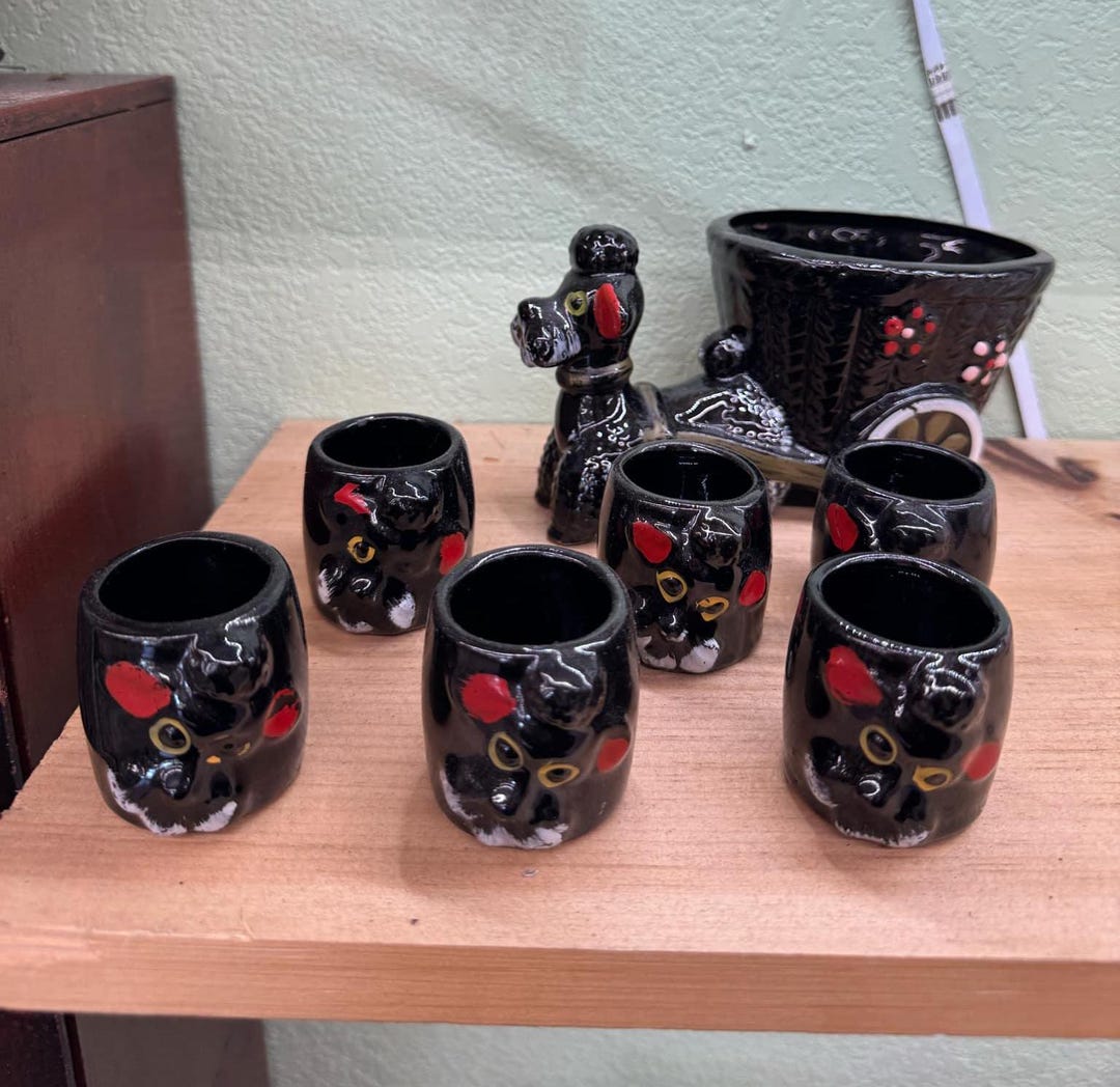 Teacup Poodle Decanter （Prince） ブランデー Amazon.co.jp: Teacup Poodle Decanter Prince with Box 16.9 fl