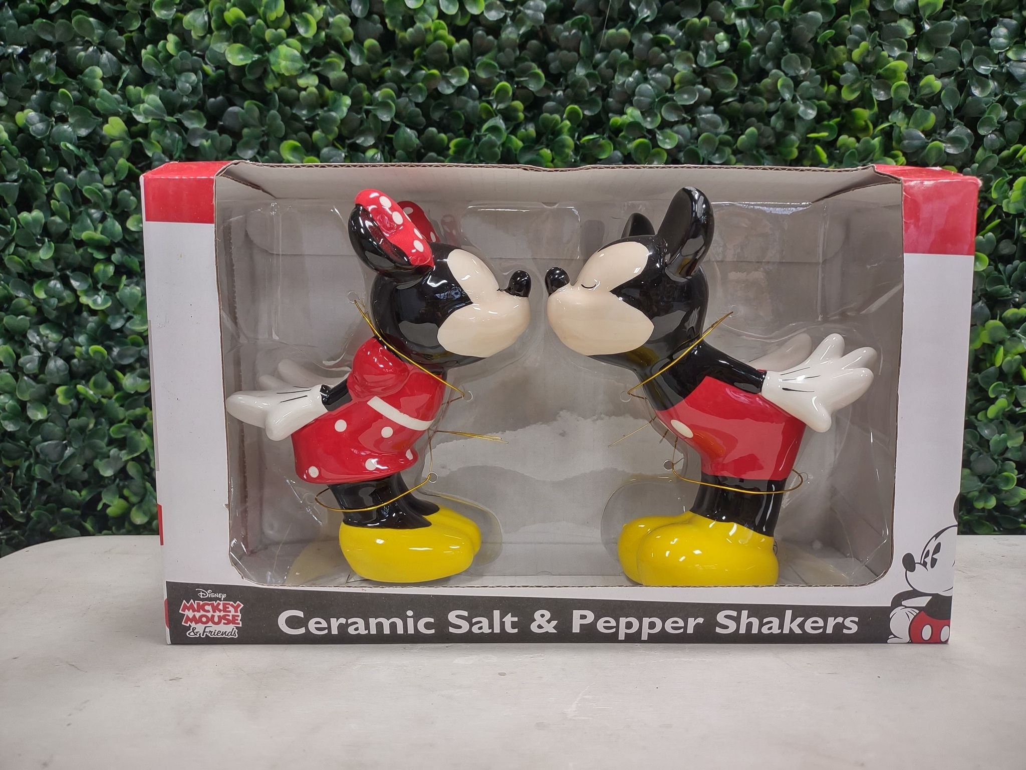 CERAMIC MOUSE ON A PIECE OF CHEESE SALT & PEPPER SHAKERS | #367242162