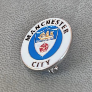 Manchester City Badges Retro Crested Rare Pin Badge Fans Gifts