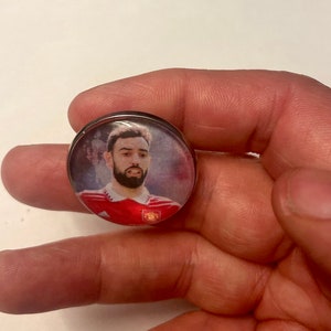 United Bruno Fernandes Pin Badges Fan Made Football Gifts