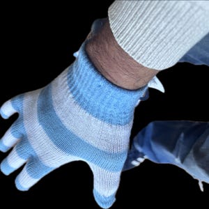 Manchester City Gloves  Blue an White Stretchable Fan Made