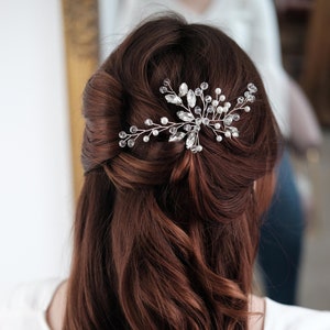 Bridal hair accessories, wedding hair accessories, hair comb bride high-quality bridal hair accessories from Brautschmuck Vumari image 6