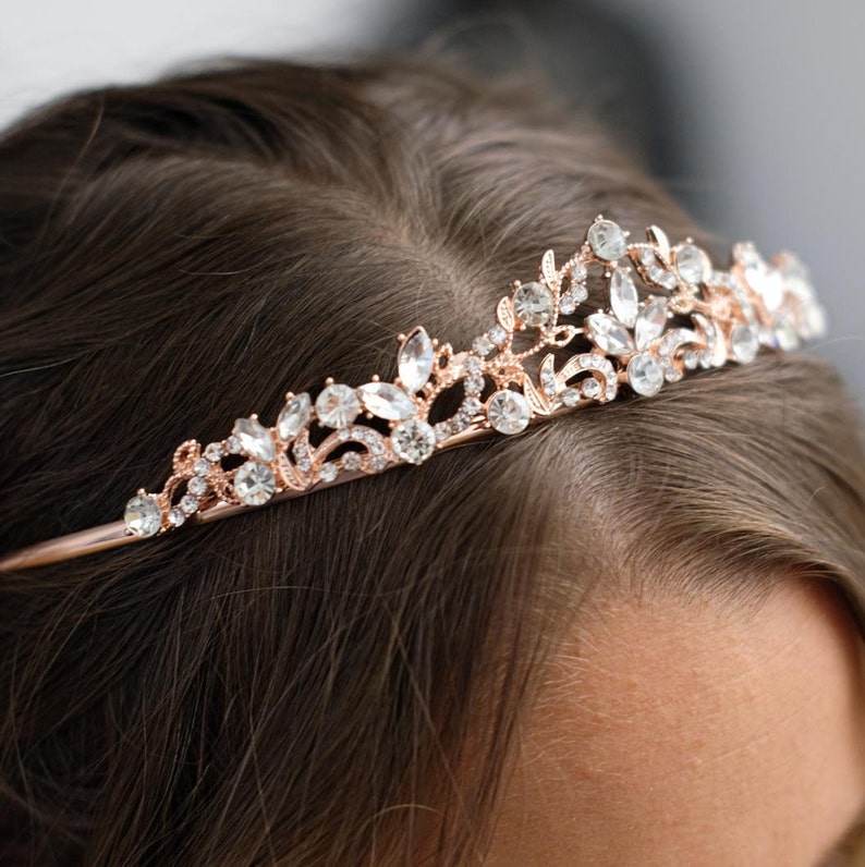 Tiara tiara bridal hair accessories, wedding hair accessories high-quality bridal hair jewelry from Brautschmuck Vumari image 2