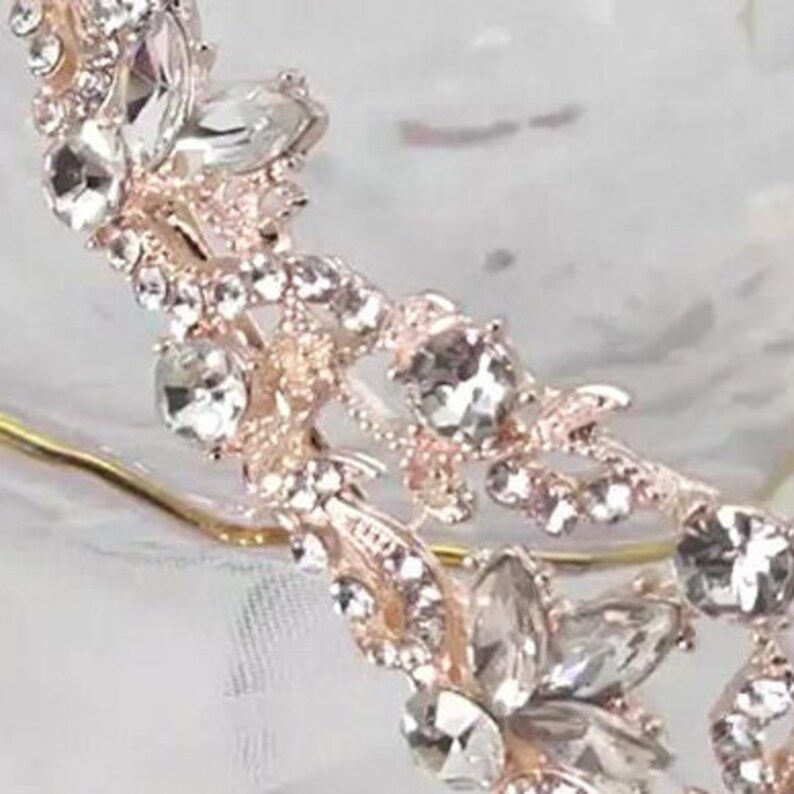 Tiara Diadem Braut Haarschmuck, Hochzeit Haarschmuck Hochwertiger Brauthaarschmuck von Brautschmuck Vumari Bild 9