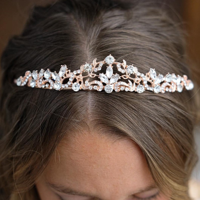 Tiara Diadem Braut Haarschmuck, Hochzeit Haarschmuck Hochwertiger Brauthaarschmuck von Brautschmuck Vumari Bild 1