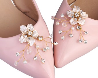 Pair of shoe clip for the bride or bridesmaid - Crystal Bridal Shoes Buckle Princess with Rhinestones - High heel brooch - Vumari