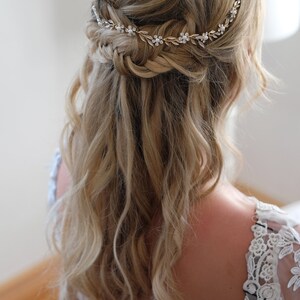 Accessori per capelli con tralci per capelli Alta qualità, copricapo da sposa per il tuo matrimonio accessori per capelli con tralci per capelli sposa fascia per capelli in cristallo, strass Vumari immagine 9