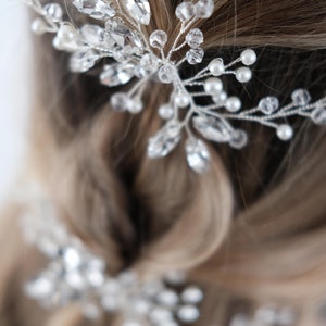Bridal hair accessories, wedding hair accessories, hair comb bride high-quality bridal hair accessories from Brautschmuck Vumari image 5