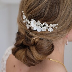 Braut Haarschmuck, Haarkamm Keramik Braut Hochzeit Haarschmuck Hochwertiger Brauthaarschmuck von Brautschmuck Vumari Bild 9