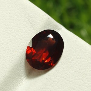Natural Red garnet faceted oval shape 10X8X4.6 MM loose gemstone for jewelry making