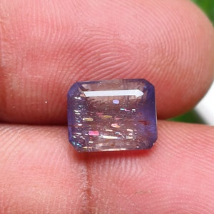 Beautiful Natural bloodshot iolite sunstone multi flakes iolite sunstone emerald cut shape 9.7X78X5.8 MM loose gemstone for jewelry making