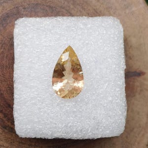 Natural Oregon Sunstone Faceted Pear Shape Loose Gemstone