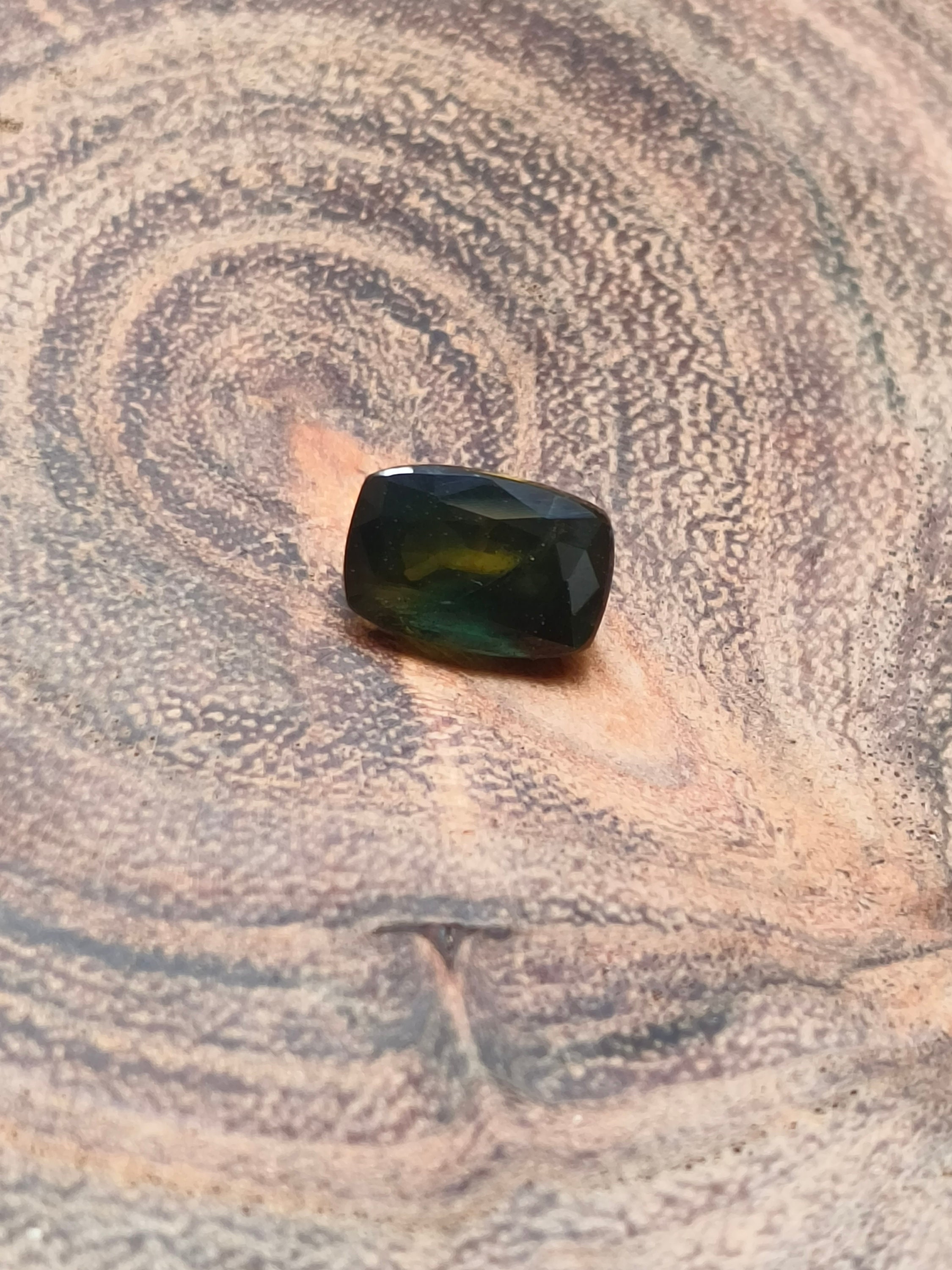 Unheated Certified Natural Blue Sapphire 7.58x5.76mm Oval