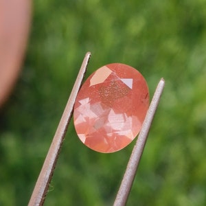 Beautiful Natural Oregon sunstone faceted oval shape 10X8X5.30 MM loose gemstone for jewelry making