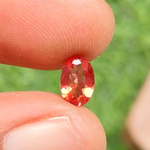 Beautiful Natural Red Oregon Sunstone Faceted Oval Shape 9X6X4 MM Loose Gemstone for jewelry making