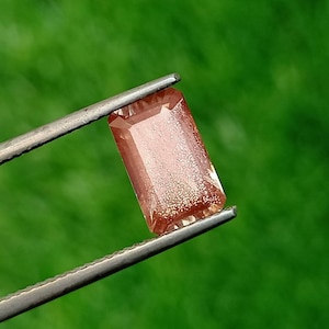 Natural Oregon Sunstone Faceted Emerald Shape Loose Gemstone For Jewelry Making