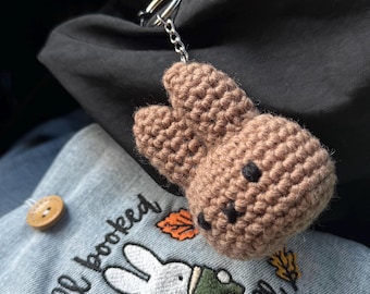 Bunny crochet keychain / Bag charm / Bunny keychain / crochet keychain