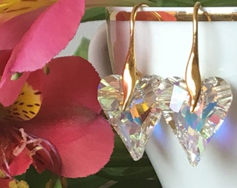 Perfect Braut Ohrringe Herz mit Swarovski Kristallen in Aurora Borealis 24k Gold Farbset | Muttertags Geschenk
