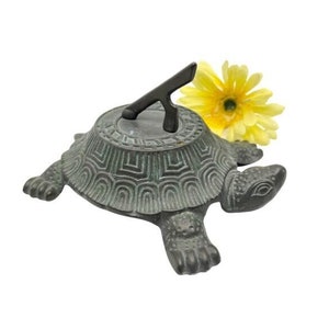 Vintage Metal Turtle Sundial by Brass Bell Co. / 1990&#39;s Metal Turtle Sundial
