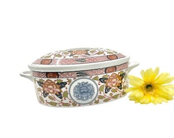 Vintage Georges Briard Peony Casserole Dish with Lid: MCM Ceramic
