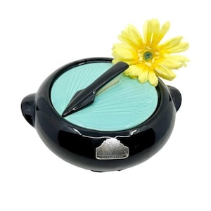 Vintage Kenwood USA Atomic Black and Turquoise Ovenproof Ceramic Sundial Lid Baking Dish with Original Sticker