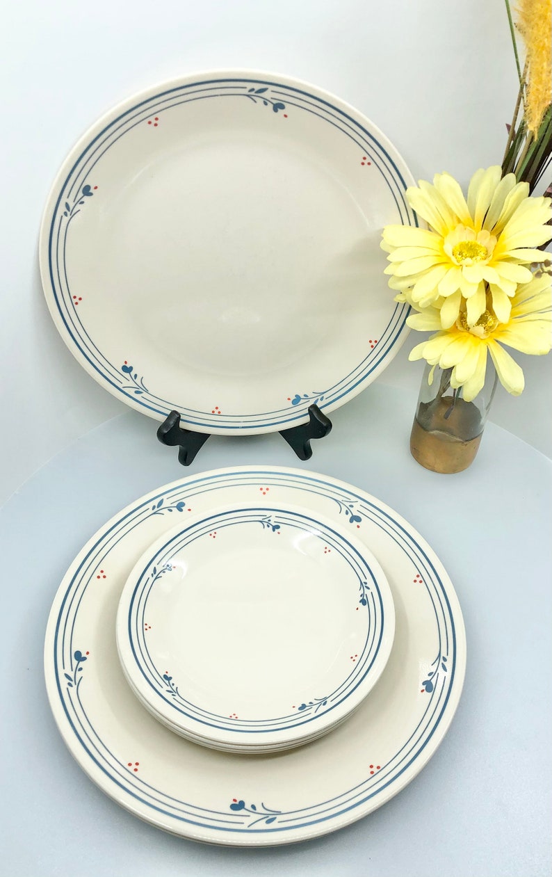 Vintage Corelle Corning Country Violets 13 Piece Set For 4 Etsy