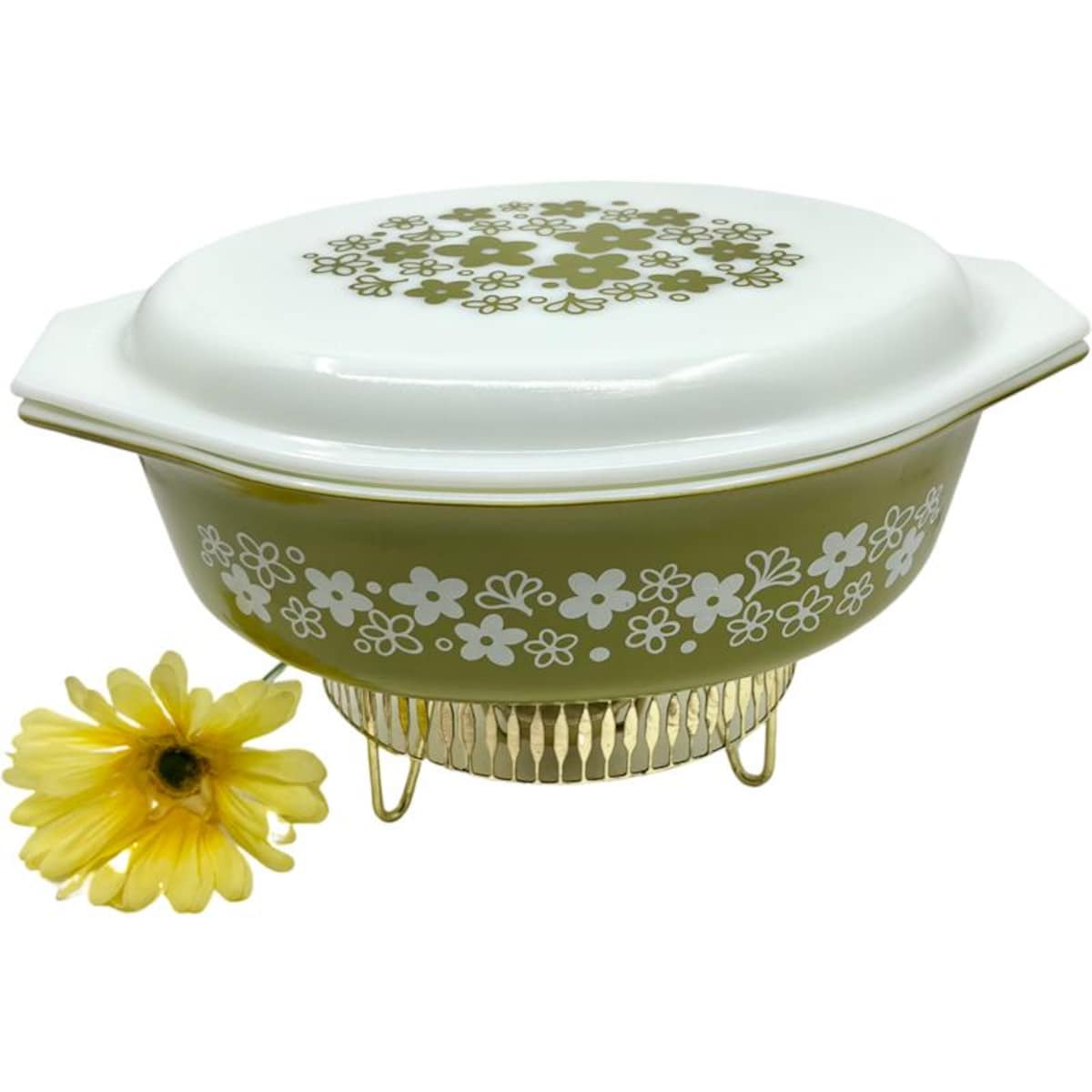 Pyrex Spring Blossom/Crazy Daisy Casserole Dish with Lid Any Size