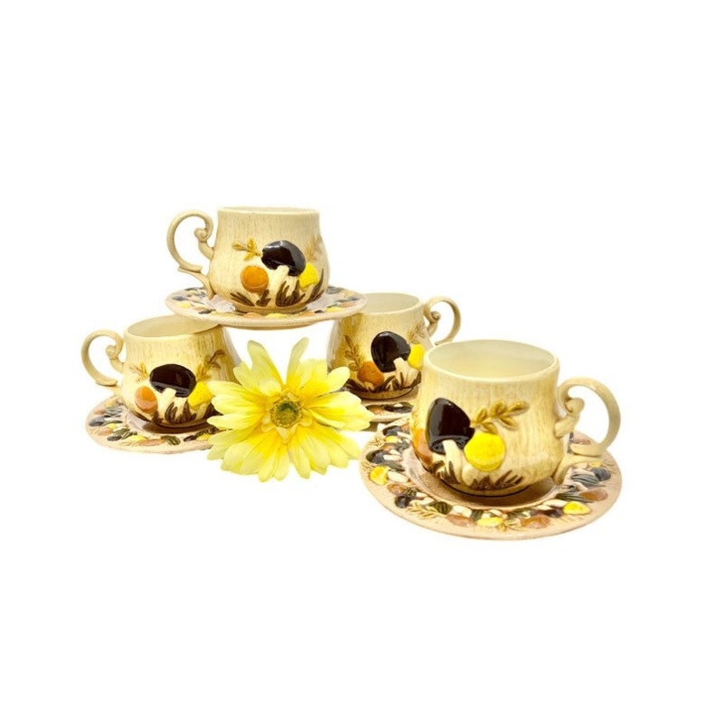 Vintage Arnels Pottery Set of Mushroom Cups and Saucers / 1974 Arnels Mushroom Cups and Saucers / Kitschy Kitchen Arnels Mushroom Set