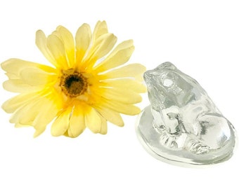 Vintage Clear Glass Frog Figurine / Hand Blown Glass Frog Figurine/Paperweight / Clear Glass Frog