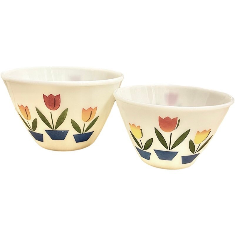 Fire King チューリップデザイン 4個セット Vintage Fire-king Ivory Tulip Mixing Bowls - 1950s Set of 4 - Etsy