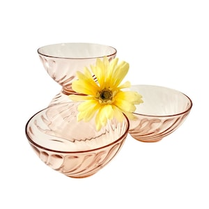 Vintage SET of 4 Arcoroc Rosaline Pink &quot;Swirl&quot; Arcoroc Bowls / Cristal D&#39;Arques / Durand / France / Nesting Pink Glass Cereal Bowls