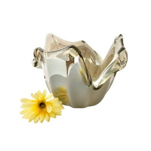 Vintage BEAUTIFUL Large White Cristal Murano Italian Art Glass Wave Bowl / Mid-Century Modern Murano Glass Bowl / MCM Glass Bowl