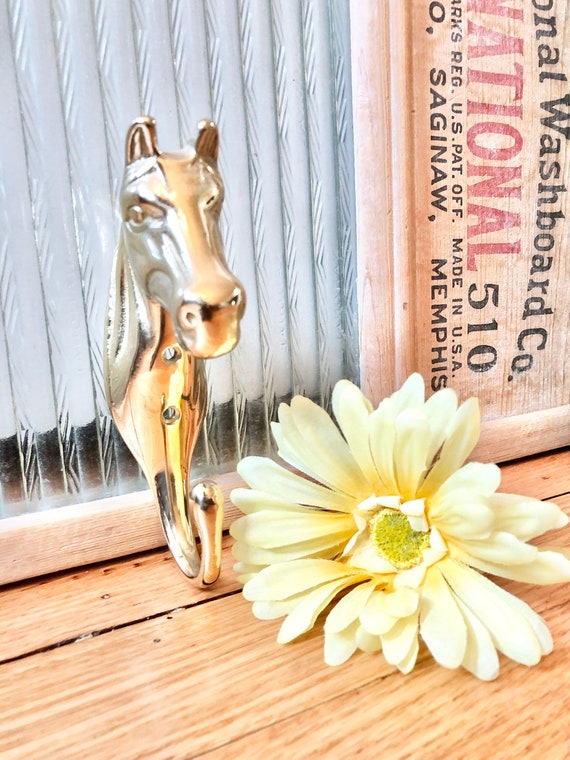 Horse head coat hooks hotsell