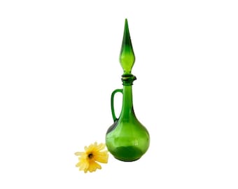Vintage Wine World Green Decanter / Wine World W-1044 Handled Long Neck Decanter with Stopper / 1970's Decanter with Lid