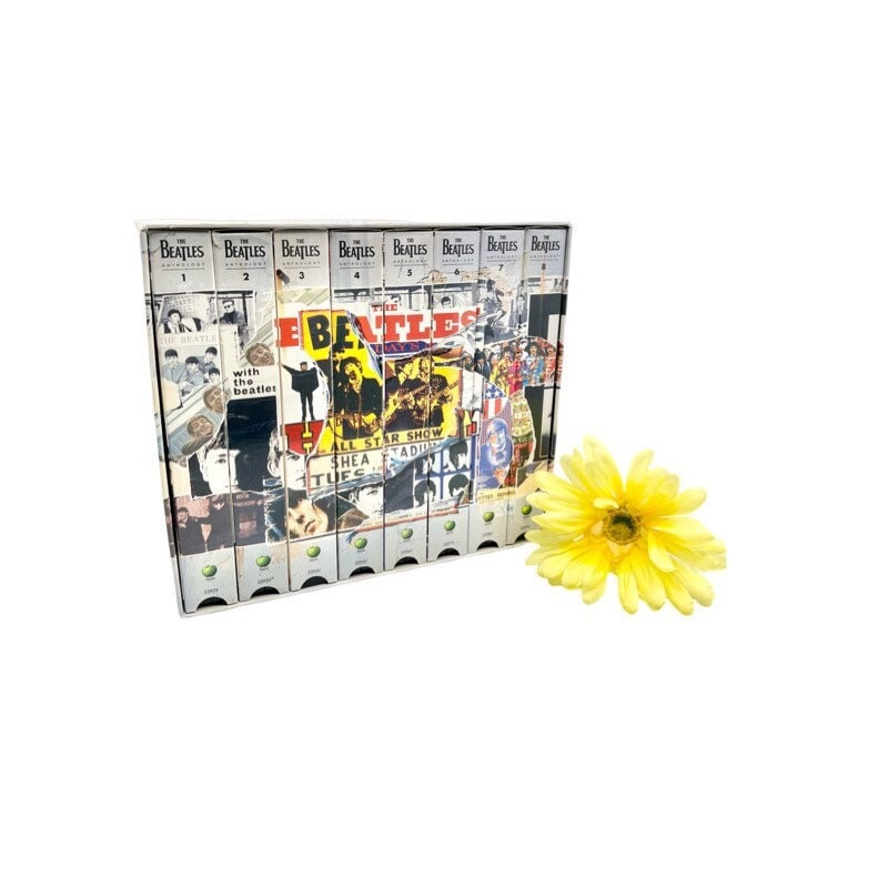 Vintage the Beatles Anthology on VHS / the Beatles Anthology VHS  