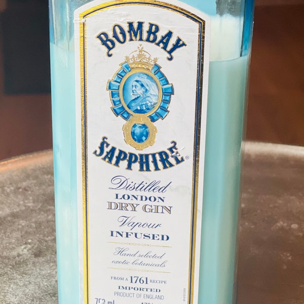 Gin candle - bombay sapphire bottle - lavender gin martini scent