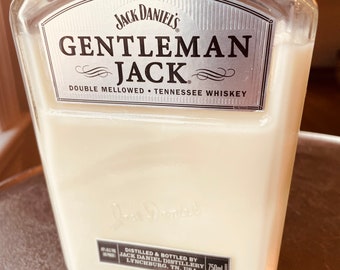 Sojawhiskykaars - Gentlemen Jack-fles - ouderwetse geur - DUBBELE houten lont - GEMAAKTE KAARSEN - sojawas
