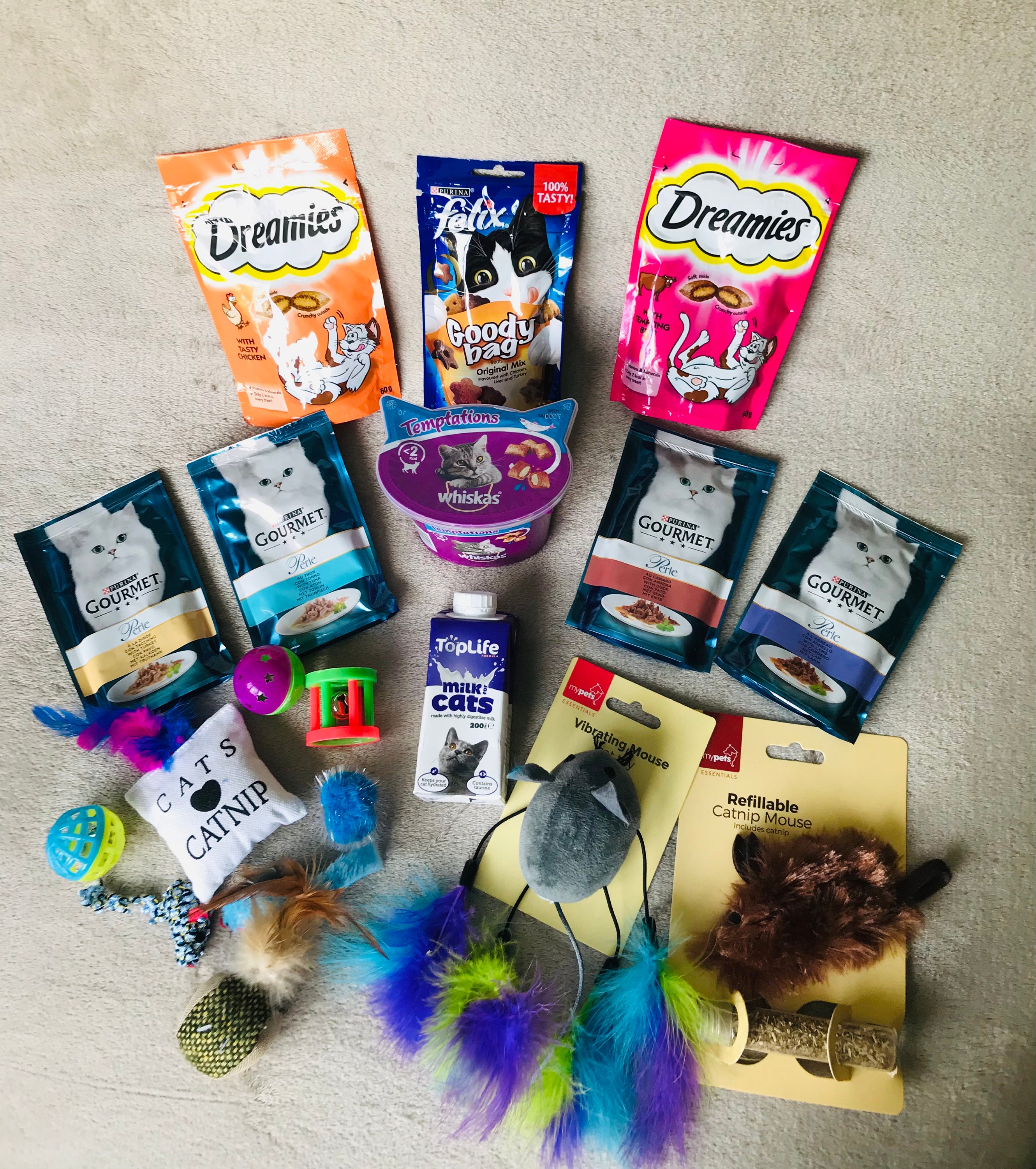 Cat Hamper Cat hamper gift box Pet lovers gift Cat Etsy