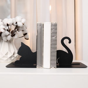 Book Lover Gift Bookend Cat Metal Black Bookends Unique Bookshelf Decor Cute Book End Cat Book Stand Home Library Decoration Book Holder