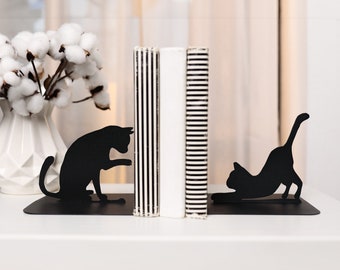 Serre-livres chat noir, art en métal, serre-livres mignon, décoration d'étagère unique, cadeau pour amoureux des livres, décoration de chambre d'enfants, support de livre en métal, support de livre pour chaton