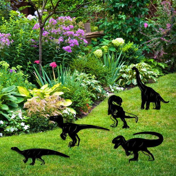 Metal Yard Art Dinosaur Garden Stake, Unique Outdoor T Rex Dino Summer Decor, Metal Garden Patio Jurassic Park Ornament, Lawn Decoration