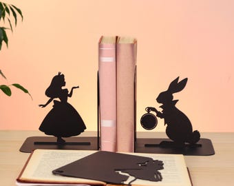Alice in Wonderland Bookend and Bookmark Set: Metal Fantasy Decor fot Child Library