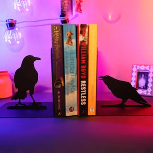 Bookend Unique Set of Crows Black Metal Gothic Art, Book end Iron Raven Macabre Bookshelf Decoration for Goth Room, Gifts for Book Lover image 1