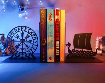 Ensemble de serre-livres boussole viking et décor d'étagère en métal nordique unique Drakkar, serre-livres viking bateau et runes cadeau décoration de chambre en fer pour homme