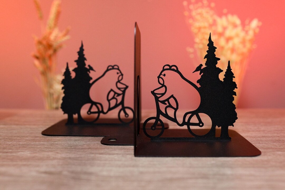 Book Lover Gift Bear Bookends Metal Bear Art Unique Animal Book End