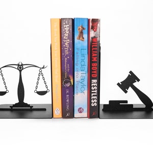 Justice Bookends Set, Unique Lawyer Office decor Book ends set, Attorney Bookshelf Decoration Gifts, Law School Library Graduation art Gift